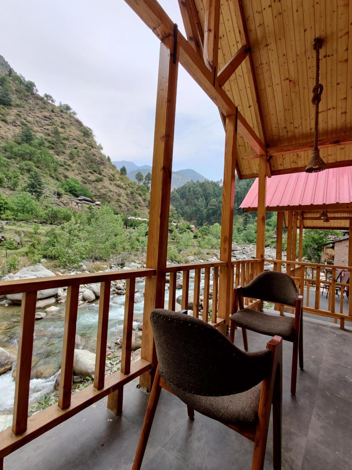 Offbeat Abodes - Tirthan Valley Banjār Eksteriør bilde